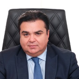 Portrait of Prof. Avv. Maurizio Branchicella, Chief Executive Officer of Oktacom Inc.
